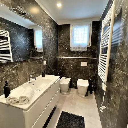 Acqua Azzurra * La Spezia